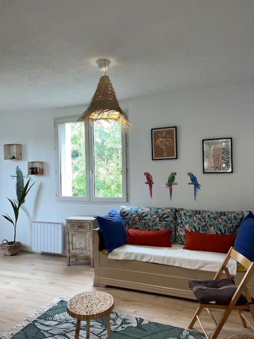 Appartement Balinais Lumineux Et Calme Avinhão Exterior foto